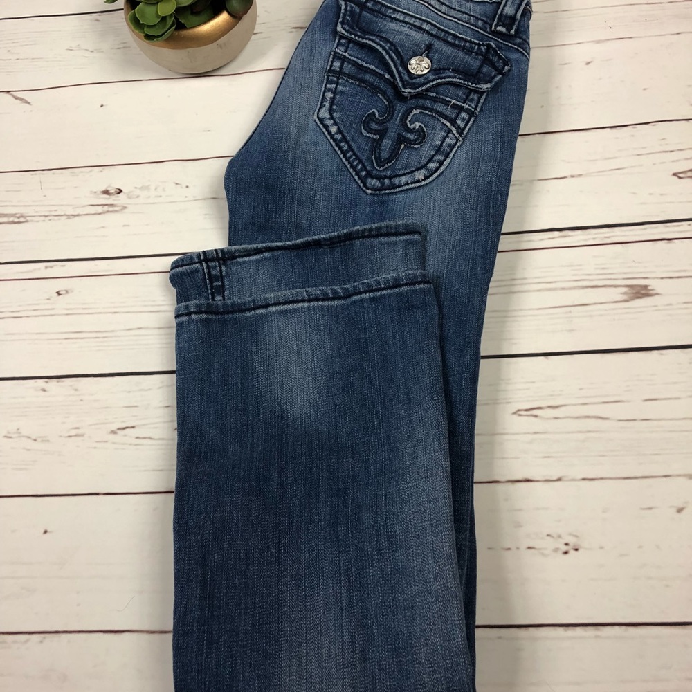 SOLD •| ⚜️Rock Revival ⚜️Jeans - Picture 6 of 6